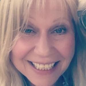 Meet your Posher, Constance